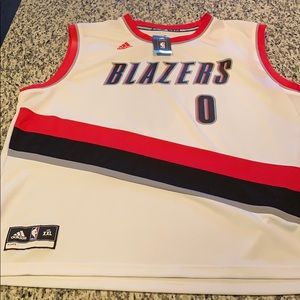Never used Damien Lillard Blazers Jersey